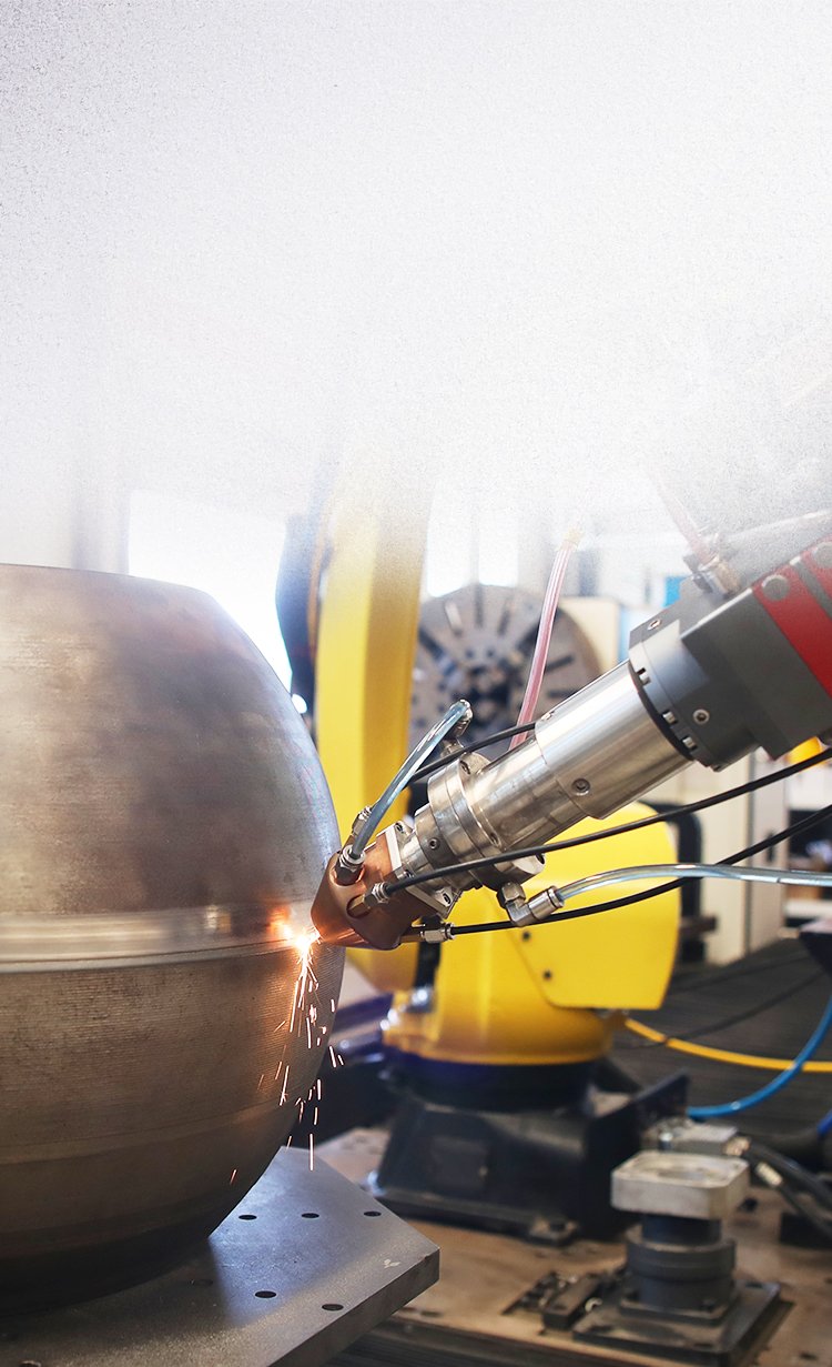 八軸聯動無死角